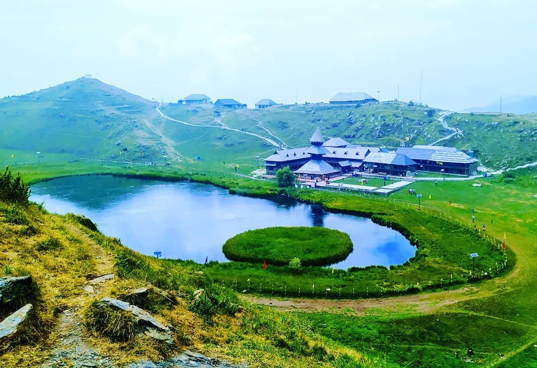 Treks-in-Himachal-Parashar-lake